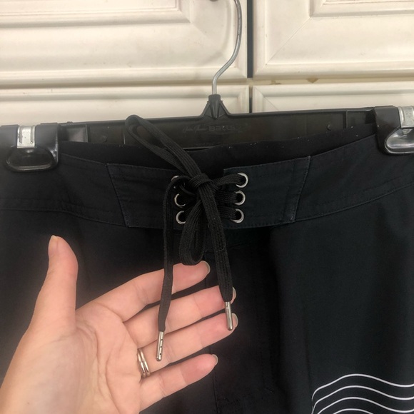 Bench men’s board shorts - Picture 8 of 14